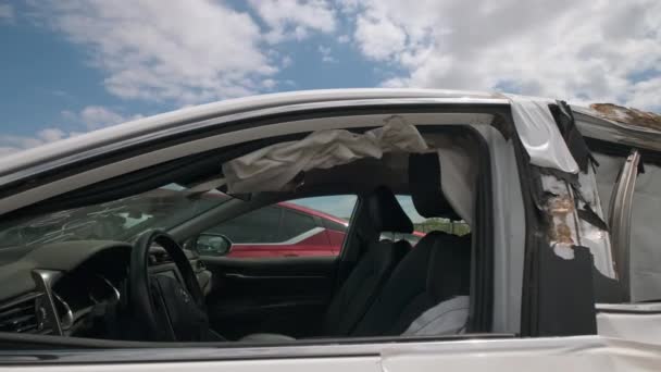 Kamera Porusza Się Rozbitym Samochodzie Wysokiej Jakości Materiał — Wideo stockowe