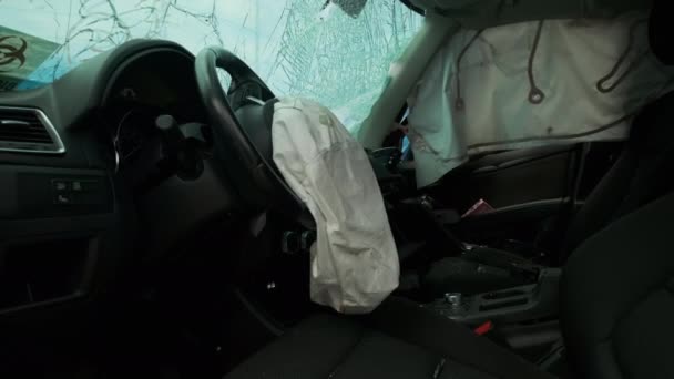 Rompió Ventana Del Parabrisas Coche Después Accidente Mueve Cámara Imágenes — Vídeo de stock