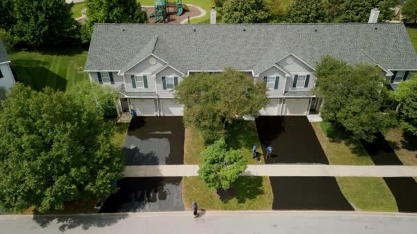 Aerial View Driveway Sealcoating Pavement Private Houses Suburbs High Quality — Stockvideo