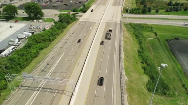 Aerial Drone Shot Highway High Quality Footage — Vídeos de Stock