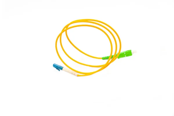 Cables Fibra Óptica Amarillos Aislados Sobre Fondo Blanco — Foto de Stock
