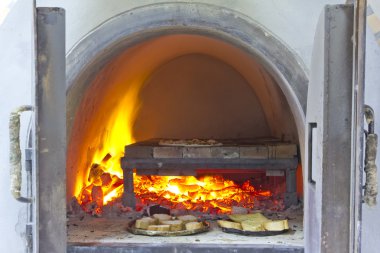 ateş tuğla pizza fırınları