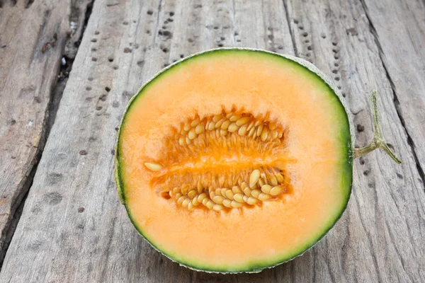 Fatias de melão cantaloupe — Fotografia de Stock