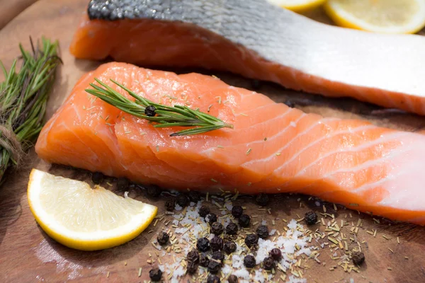 Fresh salmon with spices — Stock Photo, Image