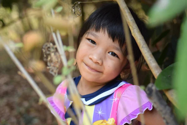 Feliz Asiático Niño Chica — Foto de Stock