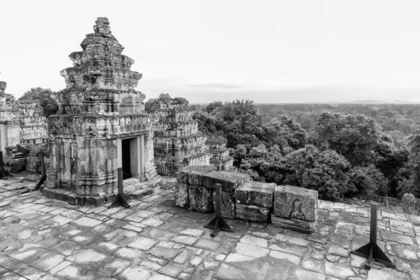 Misty Morning View Phnom Bakheng Angkor Wat Camboya — Foto de Stock