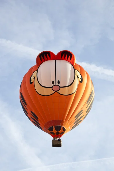 BARNEVELD, PAÍSES BAIXOS - 17 DE AGOSTO DE 2012: Balão colorido Garfield taki — Fotografia de Stock