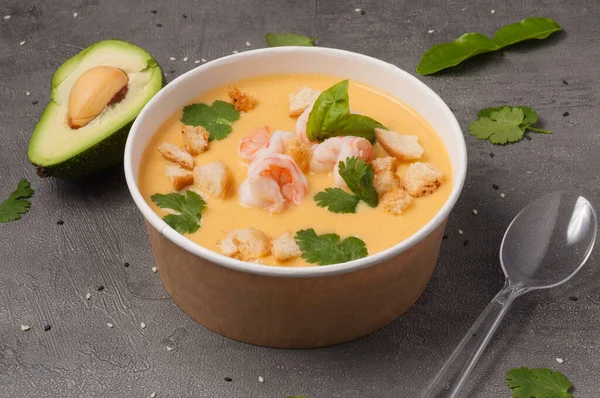 Tasty Cheese Soup Shrimp Croutons Decorated Herbs — Stock Photo, Image