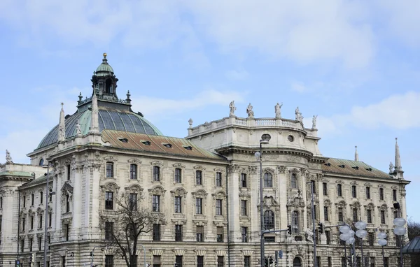 Palác spravedlnosti — Stock fotografie