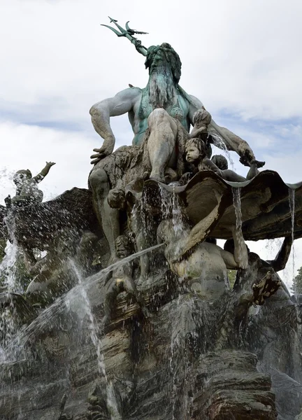 Neptunbrunnen in Berlin — Stockfoto