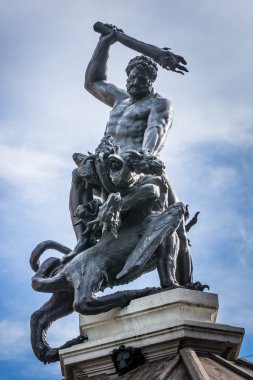 Herkules Fountain clipart