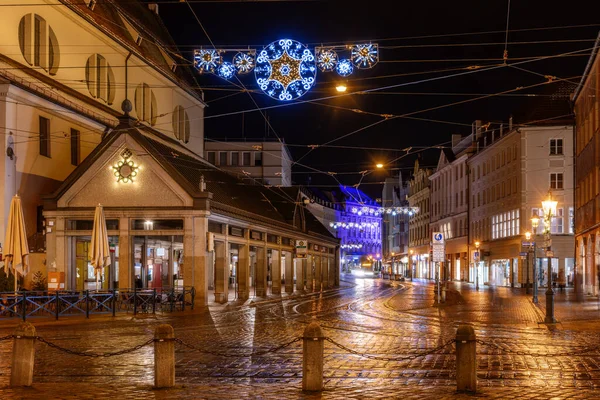 Ulice Augsbug Noci Zdobené Vánoční Světla — Stock fotografie