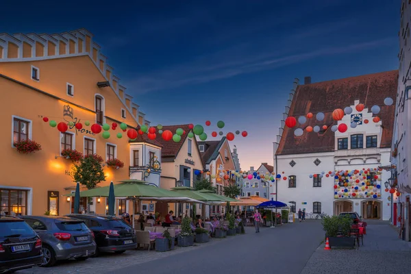 Beilngries Germany July Restaurant Night Historic Market Square Beilngries Germany — Stock Photo, Image