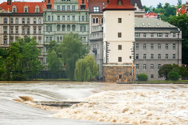 Наводнение в Праге — стоковое фото