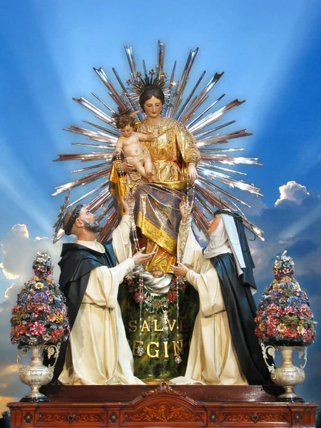 Notre Dame Du Rosaire Images Libres De Droit Photos De Notre Dame Du Rosaire Depositphotos