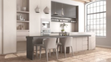 Arka plan bulanık, adalı modern mutfak büyük pencereli eski daire, sandalyeli yemek masası, kolye lambaları. Klasik parke, ahşap çatı kirişleri, iç tasarım.