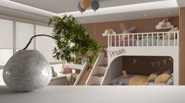 Yuvarlak mermer vazo ve saksılı bonsai, yeşil yapraklı beyaz masa rafı çocukların yatak odasının üzerinde pastel tonlarda, parke, sandalyeli masa, iç tasarım, mimari konsept