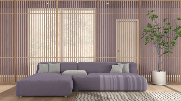 Mor tonlarda minimalist modern oturma odası, yastıklı kadife kanepe, arka planda ahşap panel, halı, parke zemin. Büyük panoramik pencere ve saksı bitkisi. İç tasarım