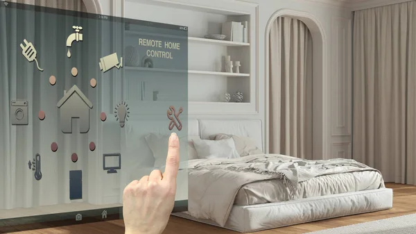 スマートホームコントロールコンセプト モバイルアプリからのデジタルインターフェイスを手で制御します ダブルベッドと成形壁 建築インテリアデザインと古典的なベッドルームを示す背景 — ストック写真