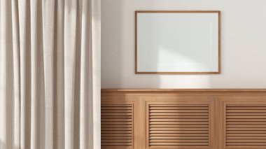 Ahşap masa üstü, dolap, paneli kapalı. Bej ringa kemiği kumaş perdesi, çerçeve modeli. Kopya alanı ve iç tasarımı olan beyaz duvar arkaplanı