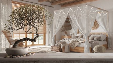 Çakıl taşı ve saksı çiçekli klasik ahşap masa rafı, beyaz çiçekler, bohem yataklı bohem yatak odası, bohem mimari fikri