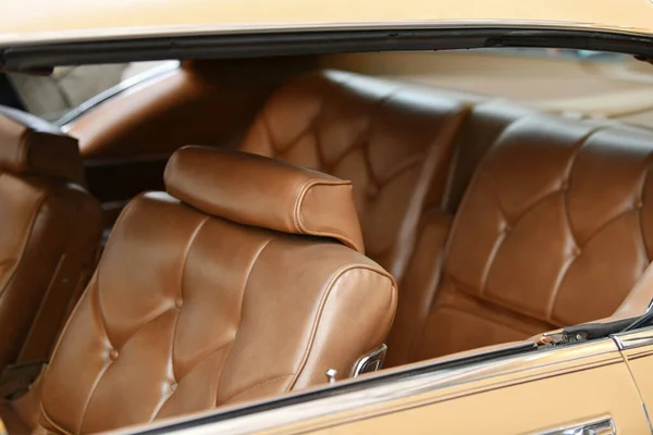 Poltrona Vintage Marrom Interior Carro — Fotografia de Stock