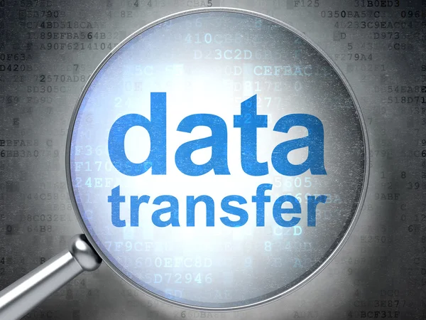 Concepto de datos: Transferencia de datos con vidrio óptico en backgr digital — Foto de Stock