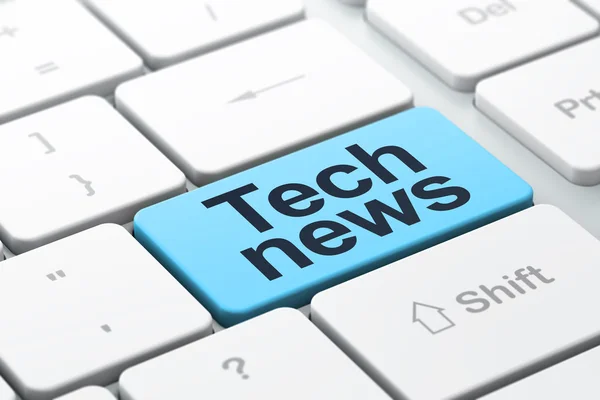 Concepto de noticias: Tech News en el fondo del teclado del ordenador — Foto de Stock