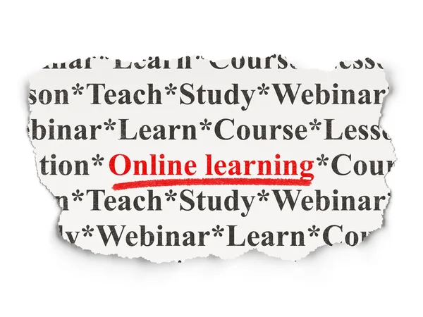 Концепция образования: онлайн обучение на бумажном фоне — стоковое фото