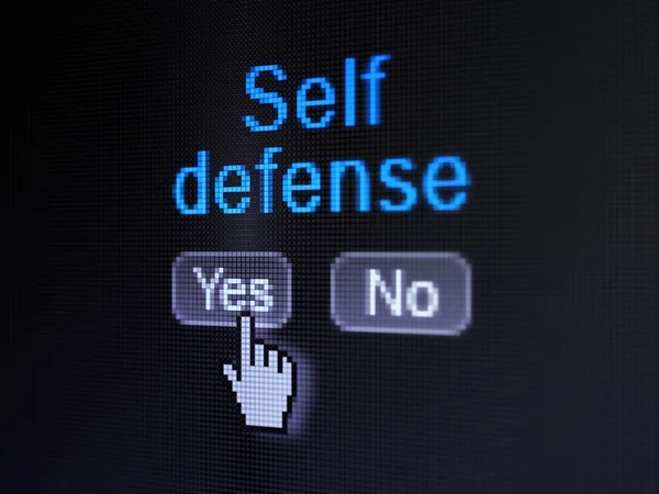 Bescherming concept: zelfverdediging op digitale computerscherm — Stockfoto
