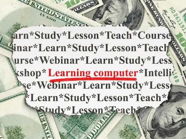 Bildungskonzept: Lerncomputer auf Geld-Hintergrund — Stockfoto