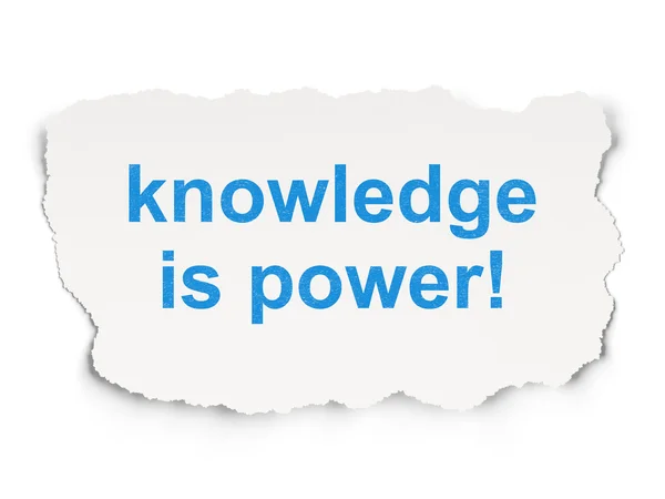 Концепция образования: знание - сила! на бумажном фоне — стоковое фото