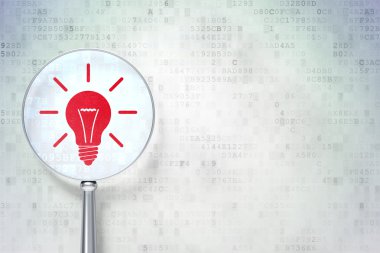 Ekonomi kavramı: ampul ile dijital backg üzerinde optik cam