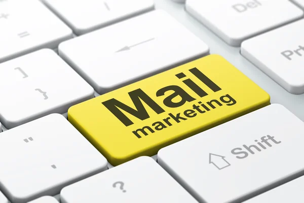 Koncepcji reklamy: Mail Marketing na komputerze klawiatury backgro — Zdjęcie stockowe