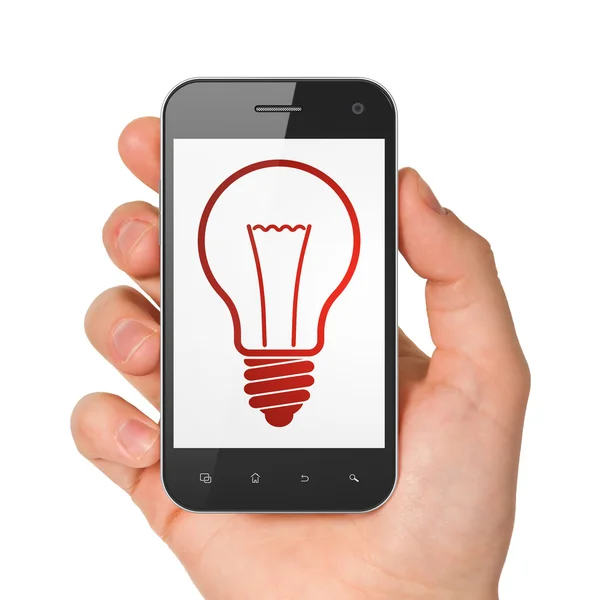 Finanzkonzept: Glühbirne am Smartphone — Stockfoto