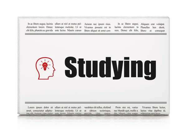 Onderwijs nieuws concept: krant met studeren en hoofd met li — Stockfoto