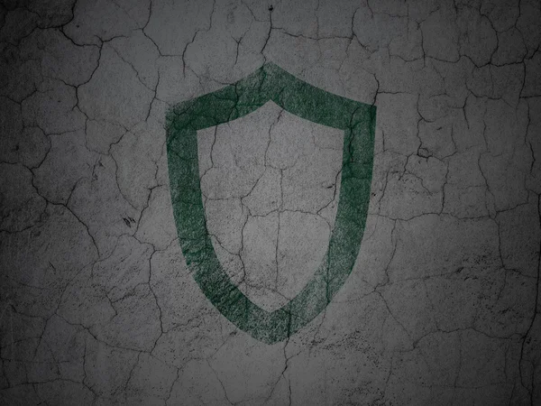 Концепция безопасности: Защитный щит на фоне гранж-стены — стоковое фото