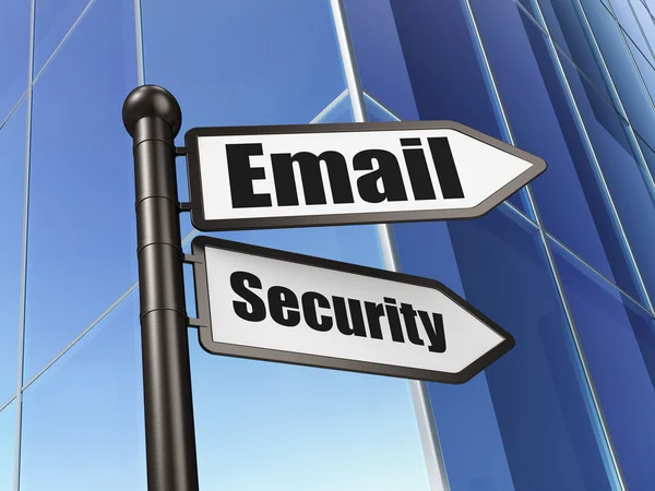 Конфиденциальность концепции: Безопасность электронной почты на фоне здания — стоковое фото