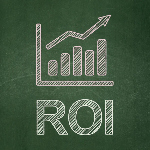 Concept de financement : Graphique de croissance et ROI sur fond de tableau — Photo