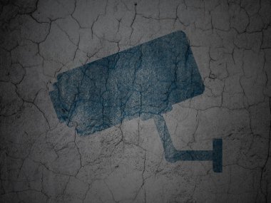Gizlilik kavramı: grunge duvar arka plan üzerinde cctv kamera