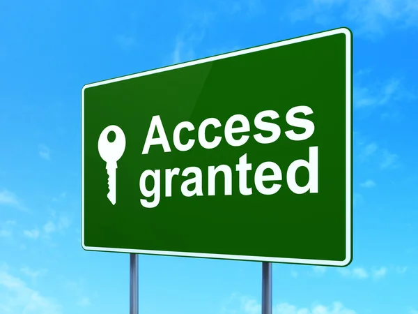 Skydd koncept: tillgång beviljas och nyckel på väg underteckna bakgrund — Stockfoto