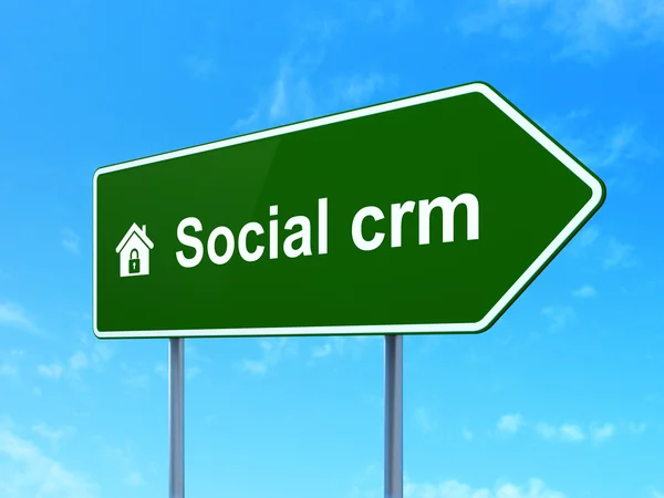 Concetto di finanza: Social CRM e Home on road sign background — Foto Stock