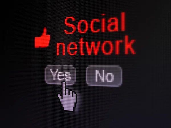 소셜 미디어 개념: 아이콘 및 디지털 컴퓨터 화면에 소셜 네트워크를 엄지 — 스톡 사진