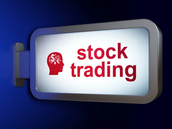 Geschäftskonzept: Aktienhandel und Kopf mit Finanzsymbol auf Plakatwand Hintergrund — Stockfoto