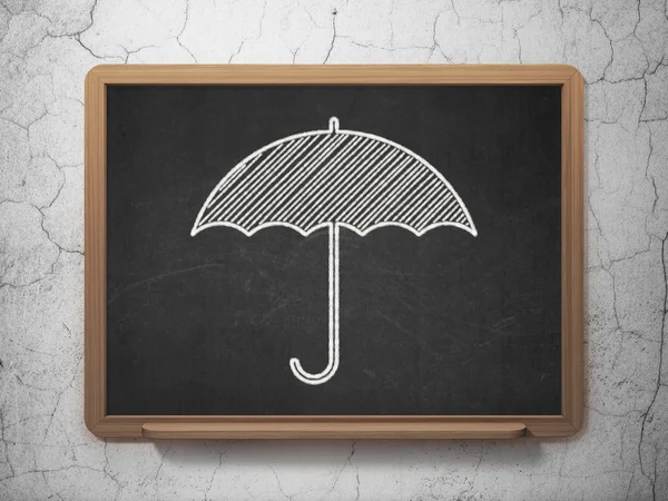 Koncepcji ochrony: parasol na tablica tło — Zdjęcie stockowe