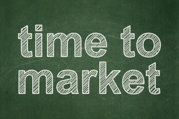 Tijd concept: tijd aan markt op schoolbord achtergrond — Stockfoto
