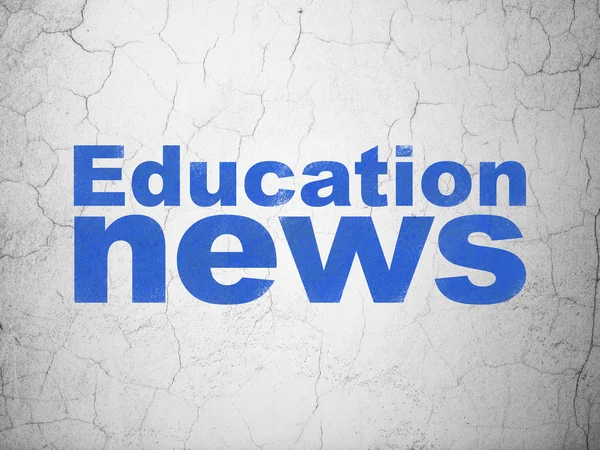 Nieuws begrip: education nieuws op muur achtergrond — Stockfoto