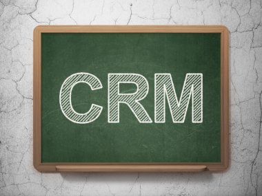 iş kavramı: crm kara tahta zemin üzerine