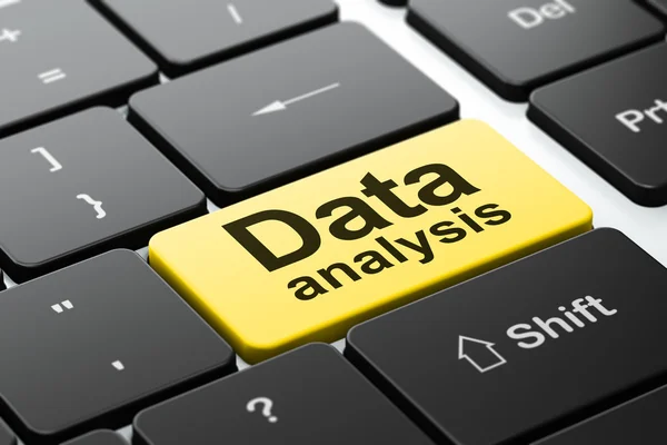 Informatie concept: data-analyse op computer toetsenbord achtergrond — Stockfoto