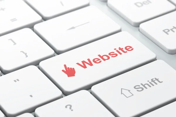 Conceito de desenvolvimento web: Cursor do mouse e site no fundo do teclado do computador — Fotografia de Stock